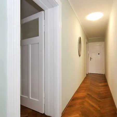 Mango Apartamento *
